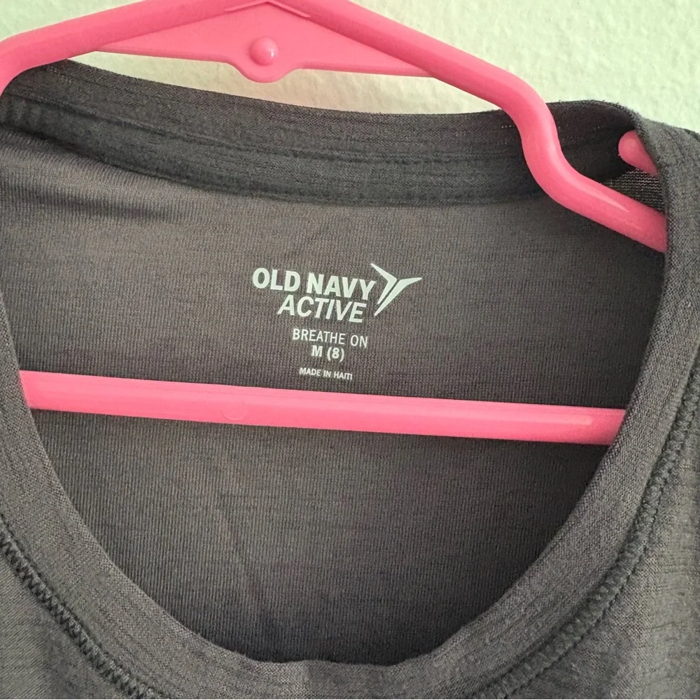 Old Navy •‎ Kids Active Sleeveless Dark Gray Top
